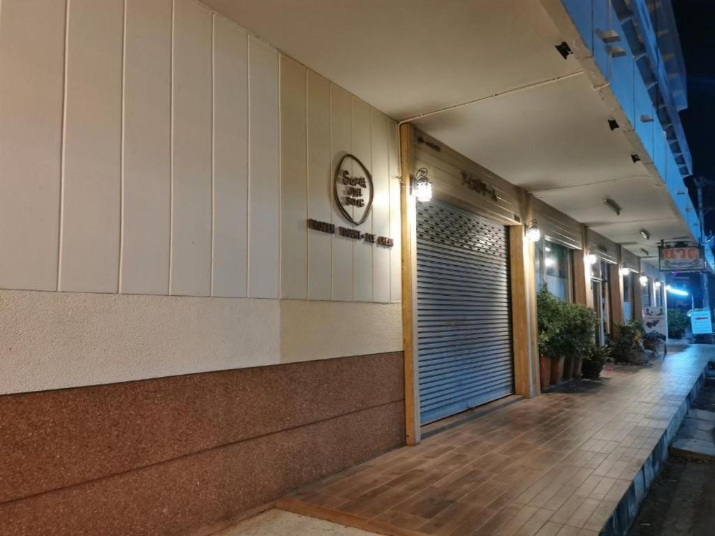 Supak Hotel Kalasin Exterior foto