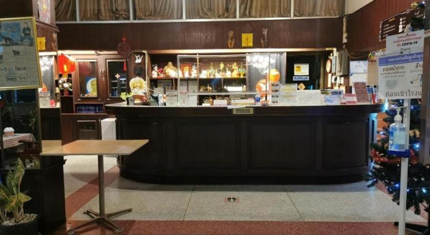 Supak Hotel Kalasin Exterior foto